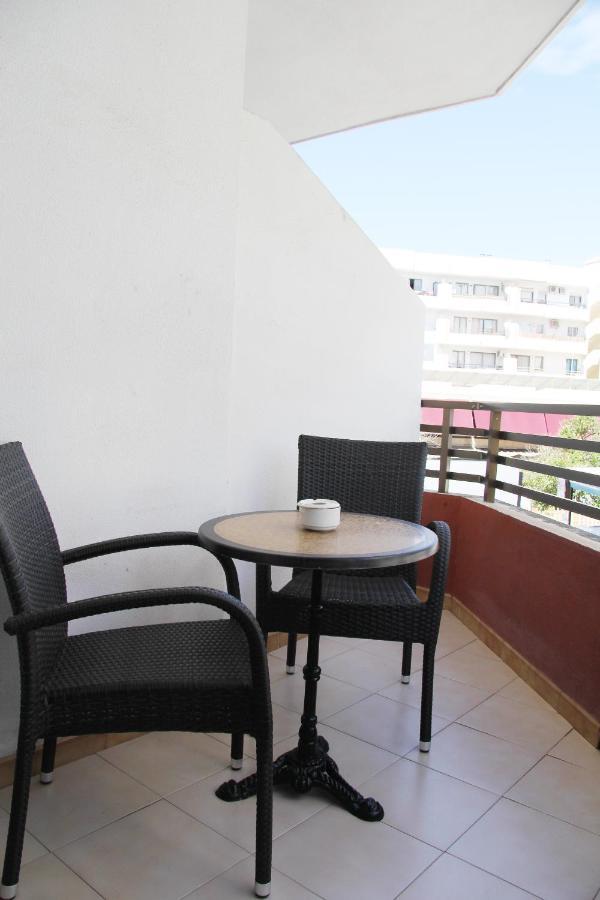 Gomila Palma Apartments ภายนอก รูปภาพ