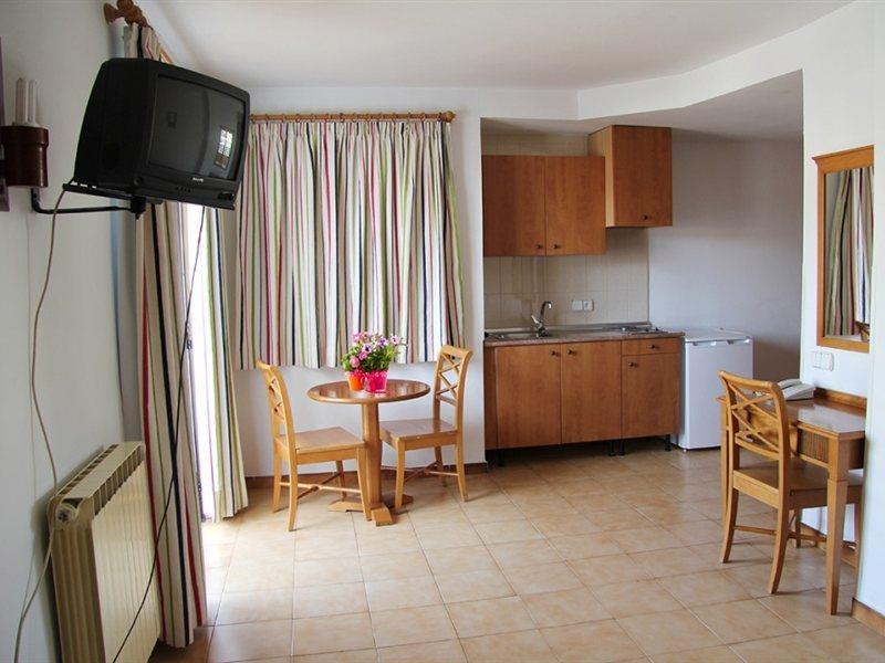 Gomila Palma Apartments ภายนอก รูปภาพ