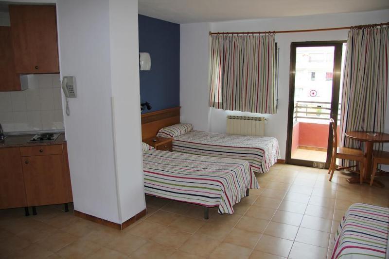 Gomila Palma Apartments ภายนอก รูปภาพ